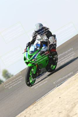 media/Sep-20-2025-TrackDaz (Sat) [[27f0cde673]]/C Group/1140am (Turn 2)/